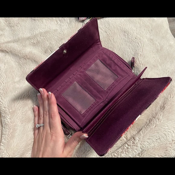 Target wallet - Picture 2 of 3